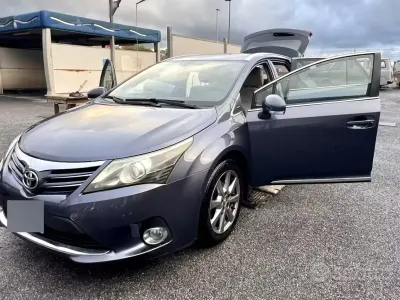 Usata Toyota Avensis
