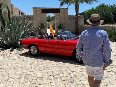 Usata Alfa Romeo Spider 128 CV (94 kW) 1984 Rosso Cabrio