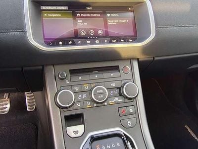 Usata Land Rover Range Rover evoque HSE Dynamic 179 CV (131 kW) 2017 Grigio SUV