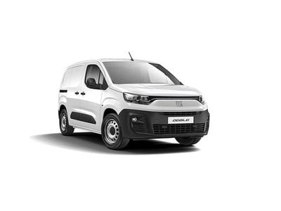 Usata Fiat Doblò 102 CV (75 kW) 2023 Bianco Monovolume