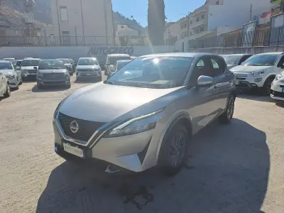 Usata Nissan Qashqai 158 CV (116 kW) 2022 Grigio SUV