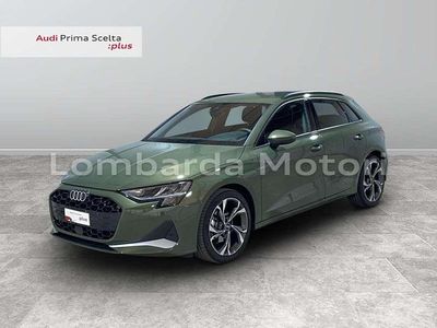 Verde district metallizzato Usata 2025 Audi A3 Advanced Plus Berlina | 34.900 € (Buon prezzo)