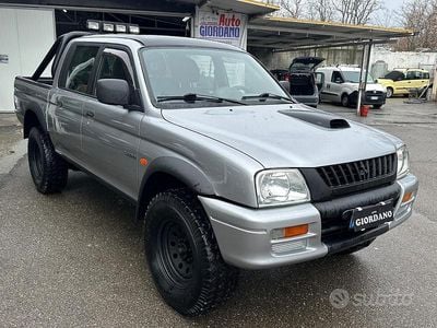 Usata Mitsubishi L200 99 CV (72 kW) 2000 Grigio Pick-up