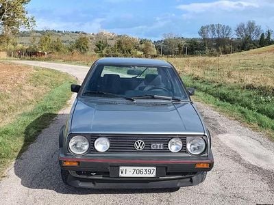 Begagnad VW Golf II GTI 110 HK (80 kW) 1988 Grön Halvkombi