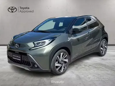 Usata Toyota Aygo X Lounge 72 CV (52 kW) 2022 Verde SUV