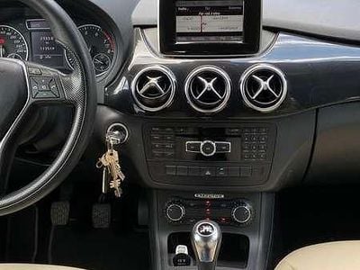 Usata Mercedes B180 Executive 122 CV (89 kW) 2013 Utilitaria