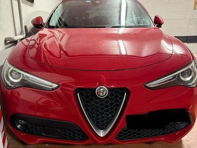 Usata Alfa Romeo Stelvio Executive 190 CV (139 kW) 2019 Rosso SUV