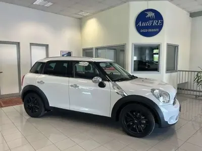 Usata Mini Cooper D Countryman 111 CV (81 kW) 2013 Bianco SUV