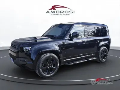 Nuova Land Rover Defender 200 CV (147 kW) 2026 Nero SUV