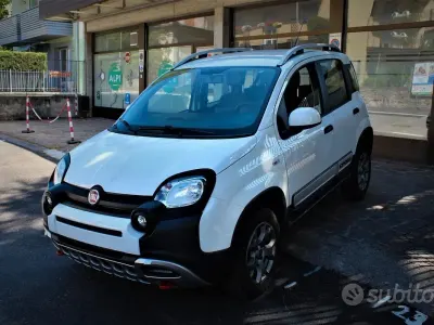 Usata Fiat Panda Cross Cross 95 CV (69 kW) 2015 Bianco Utilitaria