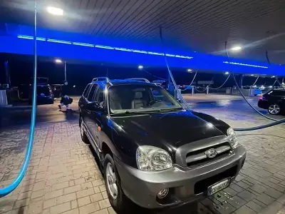 Usata Hyundai Santa Fe 125 CV (91 kW) 2005 Nero SUV