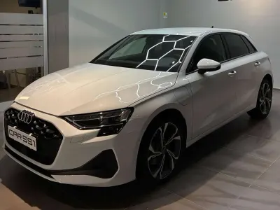 Usata Audi A3 S-Line 204 CV (150 kW) 2025 Perlato metallizzato Berlina