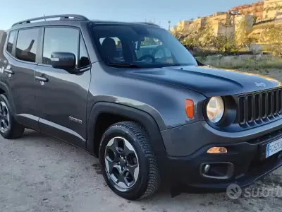 Usata Jeep Renegade Limited 120 CV (88 kW) 2016 Grigio SUV