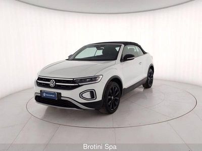 Usata VW T-Roc Style 150 CV (110 kW) 2023 Bianco pastello SUV