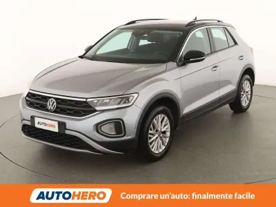 Usata VW T-Roc Life 116 CV (85 kW) 2023 Grigio SUV