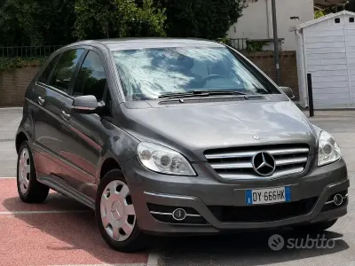 Usata Mercedes B180