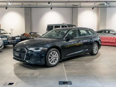 Usata Audi A6 Business 245 CV (180 kW) 2019 Blu Station wagon