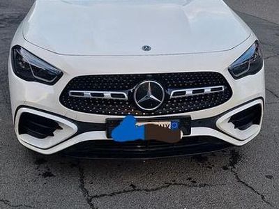 Usata Mercedes GLA200 AMG 163 CV (119 kW) 2024 Bianco SUV