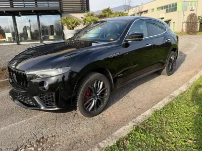 Usata Maserati Levante GranLusso 250 CV (183 kW) 2019 Nero SUV