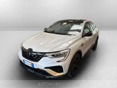 Usata Renault Arkana Intens 143 CV (105 kW) 2023 Bianco SUV