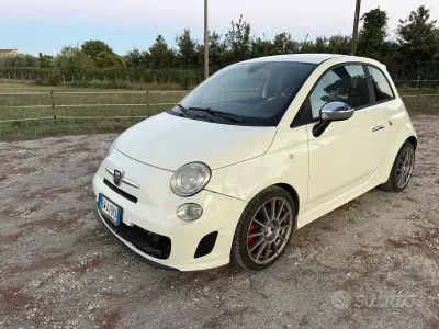 Usata Abarth 500 Custom 140 CV (102 kW) 2014 Bianco Berlina