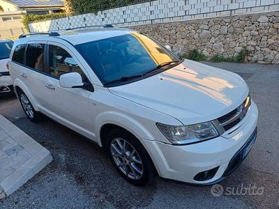 Usata Fiat Freemont Lounge 170 CV (125 kW) 2013 Bianco SUV