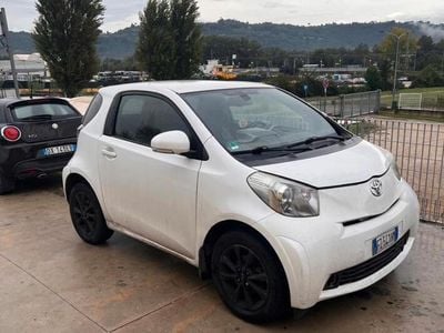 Toyota iQ
