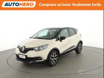 Usata Renault Captur Zen 90 CV (66 kW) 2017 Beige SUV