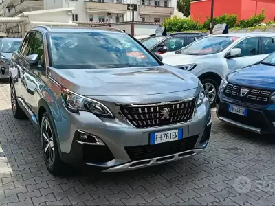 Usata Peugeot 3008 Allure 120 CV (88 kW) 2017 Grigio SUV