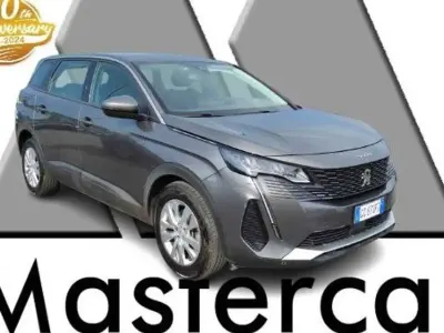 Usata Peugeot 5008 Business-Line 131 CV (96 kW) 2021 Grigio SUV