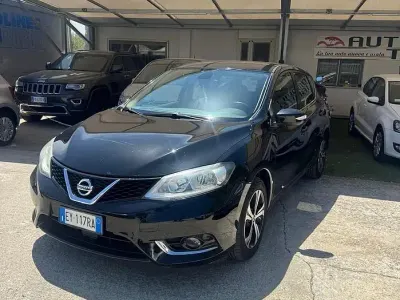 Usata Nissan Pulsar Tekna 110 CV (80 kW) 2015 Nero Utilitaria