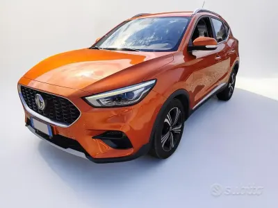 Usata MG ZS Comfort 106 CV (77 kW) 2022 Orange metallizzato SUV