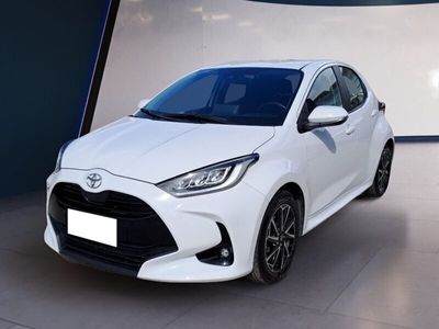 usata Toyota Yaris 1.0 5 porte Trend del 2022 usata a Pescara