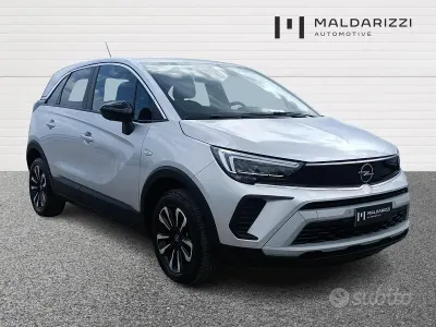 Usata Opel Crossland X Elegance 110 CV (80 kW) 2023 Grigio SUV