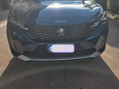 Usata Peugeot 3008 131 CV (96 kW) 2023 Bluazzurro SUV