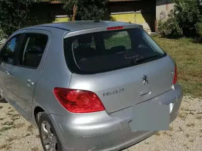 Usata Peugeot 307 90 CV (66 kW) 2007 Grigio Berlina