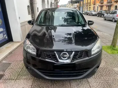 Usata Nissan Qashqai Visia 116 CV (85 kW) 2012 Nero SUV