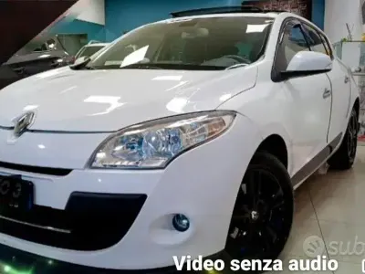 Usata Renault Mégane III 110 CV (80 kW) 2010 Bianco Berlina