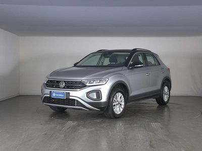 Usata VW T-Roc Life 150 CV (110 kW) 2025 Pyrit silver metallizzato nero SUV