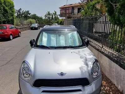 Usata Mini Cooper D Countryman 111 CV (81 kW) 2015 Grigio SUV