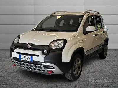 Begagnad Fiat Panda Cross Cross 86 HK (63 kW) 2021 Vit Halvkombi