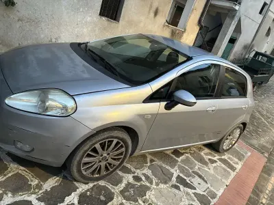 Usata Fiat Grande Punto Active 75 CV (55 kW) 2006 Utilitaria