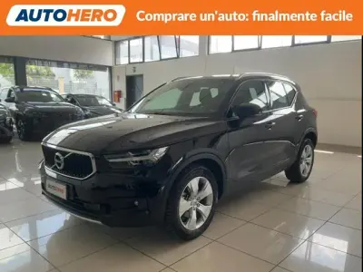 Usata Volvo XC40 Momentum 150 CV (110 kW) 2019 Nero SUV