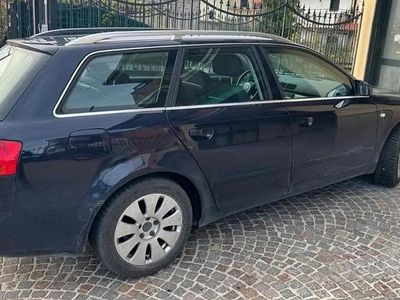 Usata Audi A4 Ambiente 140 CV (102 kW) 2004 Blu/azzurro Station wagon