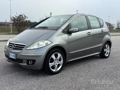 Usata Mercedes A150 Elegance 95 CV (69 kW) 2006 Grigio Berlina