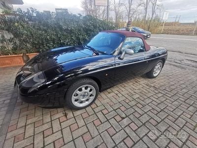 Usata Fiat Barchetta 131 CV (96 kW) 2002 Nero Cabrio