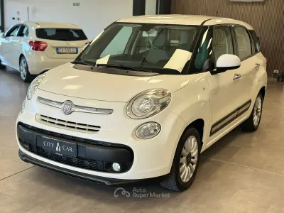 Usado Fiat 500L 84 CV (61 kW) 2014 Blanco Monovolumen