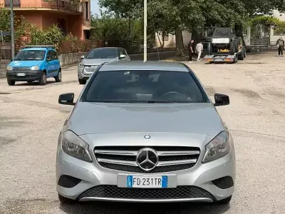 Begagnad Mercedes A180
