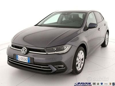 Usata VW Polo Style 110 CV (80 kW) 2022 Grigio scuro Utilitaria