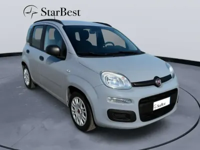 Usata Fiat Panda City Life 69 CV (50 kW) 2021 Grigio pastello Utilitaria